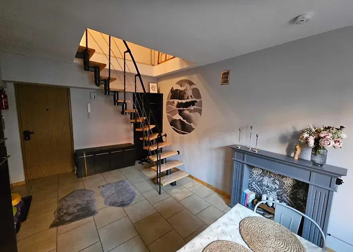 Oficyna Form - Apartament Dwupoziomowy